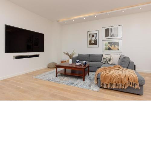 Cosy Apartments with Parking Wilanów by Noclegi Renters