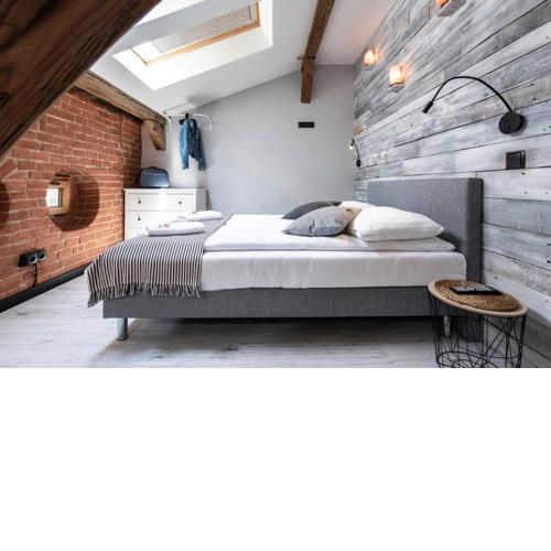 Studio for two with an AC - Dietla 51 street